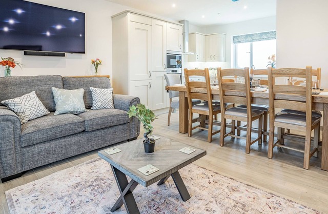 Accommodation Ludchurch Narberth 