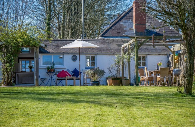 Flygate Cottage Lawrenny 