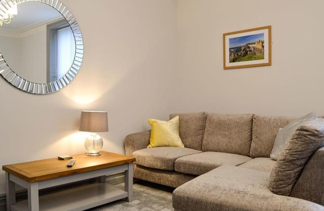Grosvenor Apt 