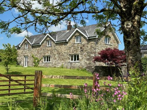 Maesyfelin Isaf 