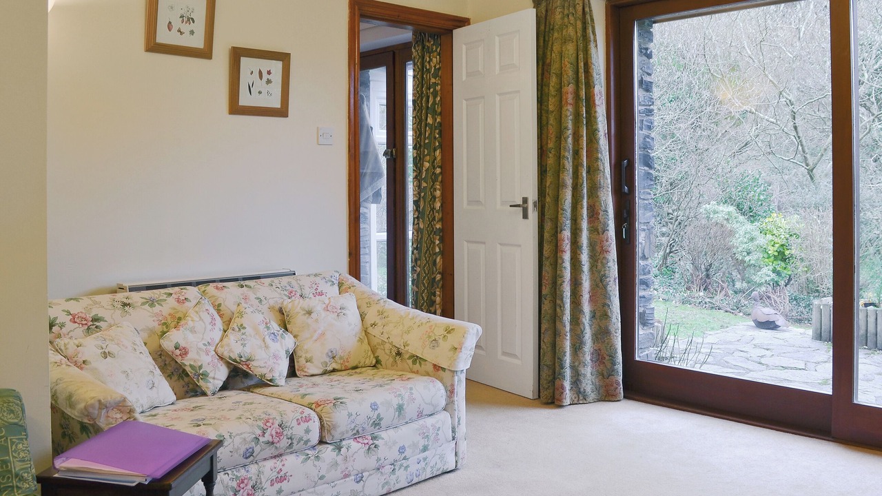 Photo of Bedroom in Arthog