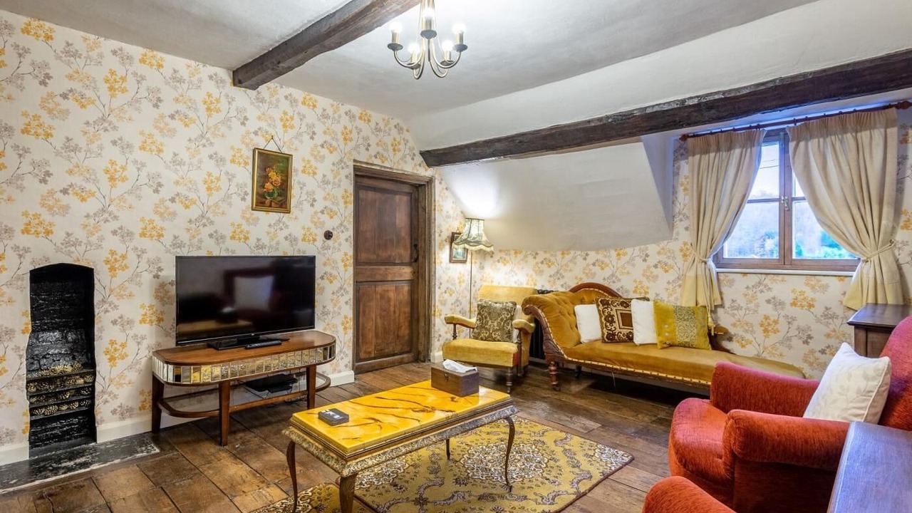 Photo of Livingroom in Llanfyllin
