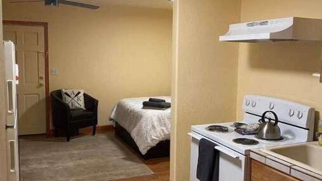 Photo of Bedroom in Clearlake