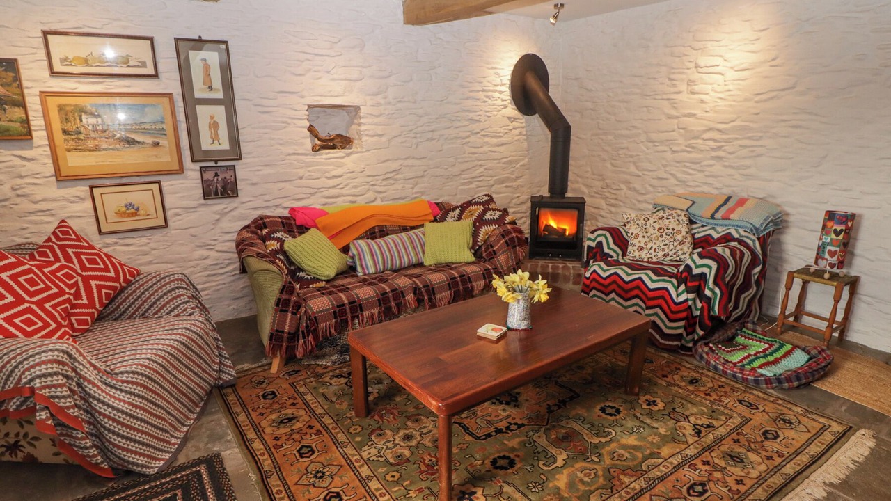 Photo of Livingroom in Bedwas Trethomas & Machen