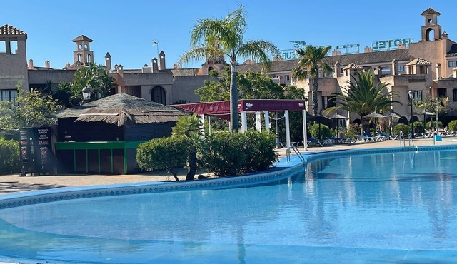 Holiday Home 'Magnificent Bungalow 2 Floors 110' with Lake View, Shared Pool and Private Terrace
